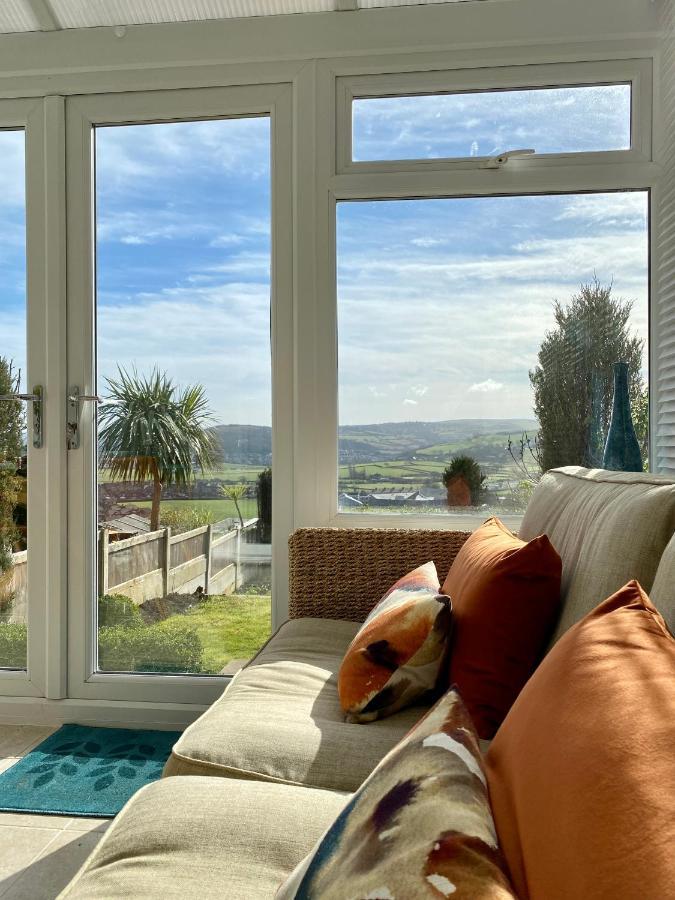 Llandudno Boutique Style Seaside Retreat With Stunning Views Villa Rhos-on-Sea Ngoại thất bức ảnh